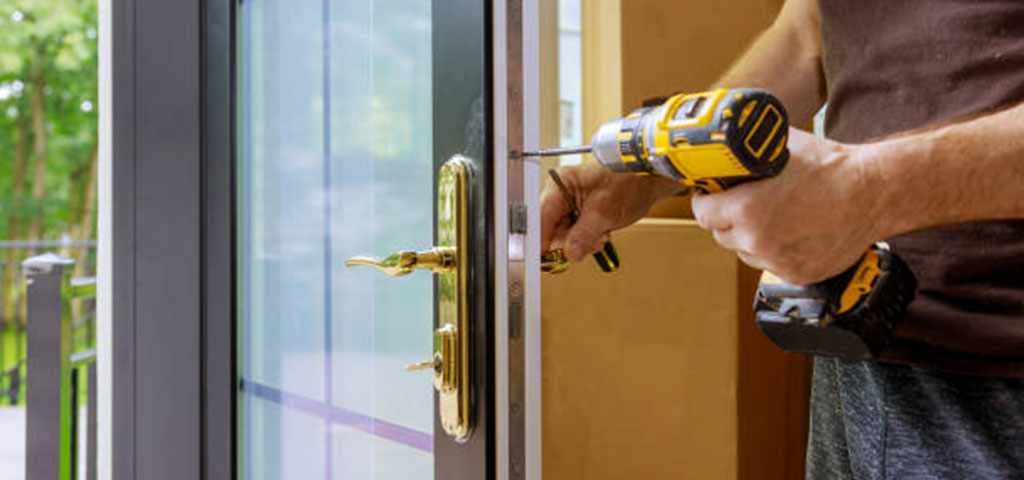 Replace Old Locks by All American Locksmith in commercial & residential buildings