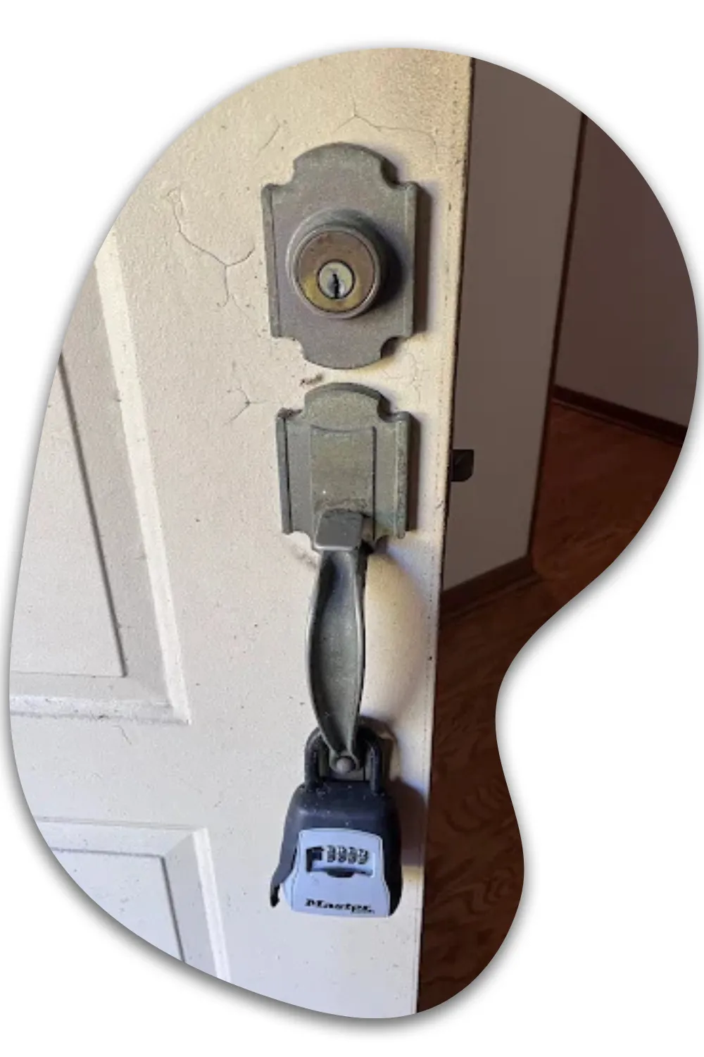 Lock Installation in the residential area of Central Flordia